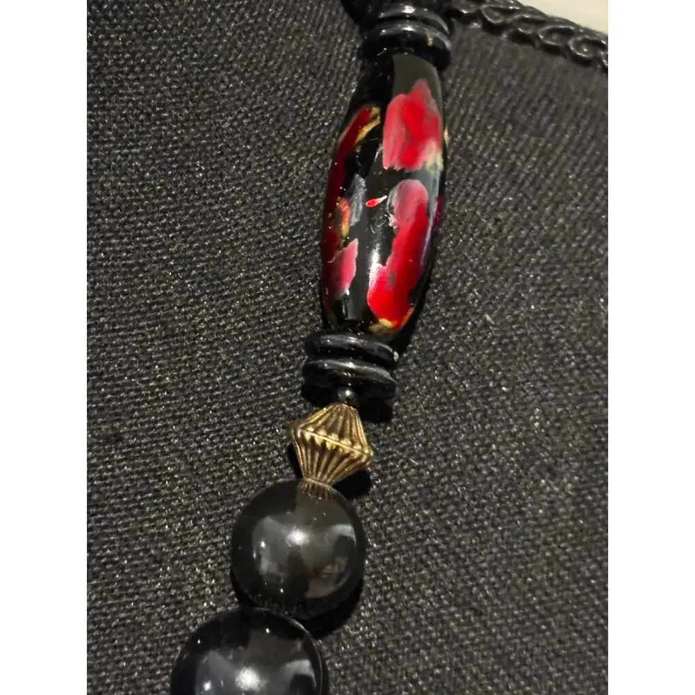 Black beaded necklace‎ hand painted flowers faux pearl Asian Travel 21” Classy